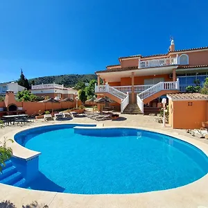Tess Paradise Villa